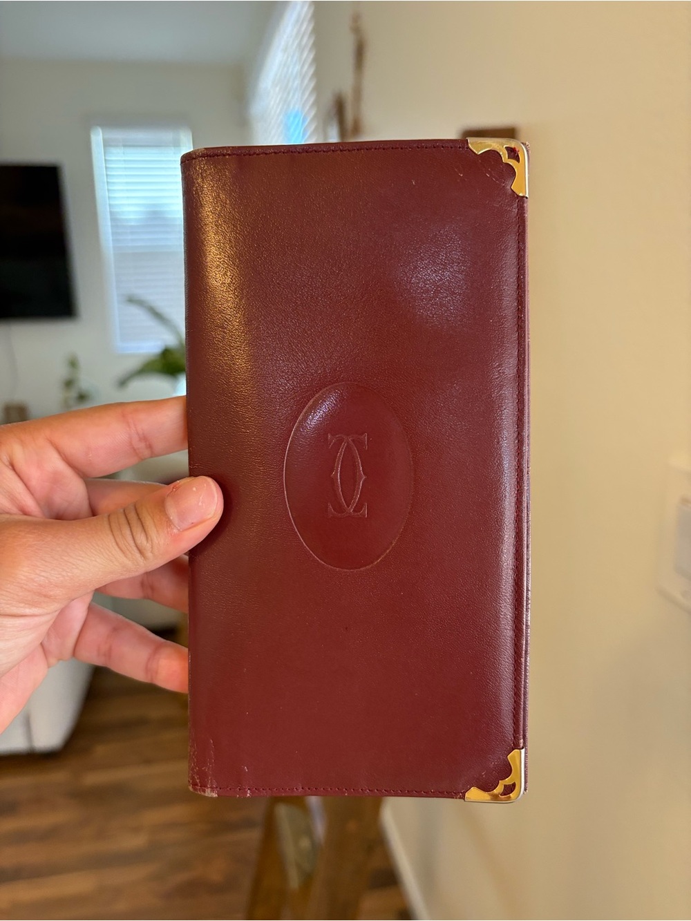 Must de Cartier Red Leather Long Bifold Wallet Bordeaux Gold Corner Tip Folding